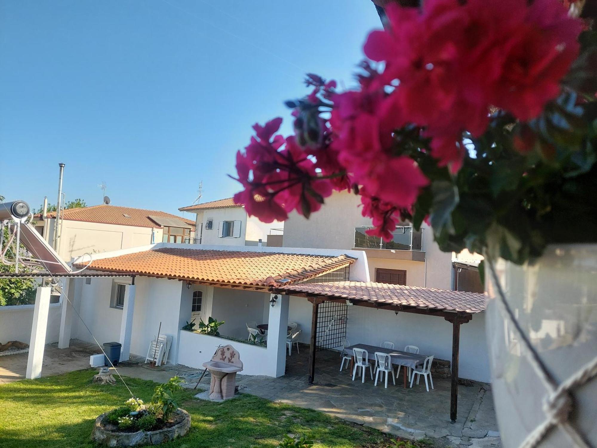 Garden Stay Agios Pavlos  エクステリア 写真