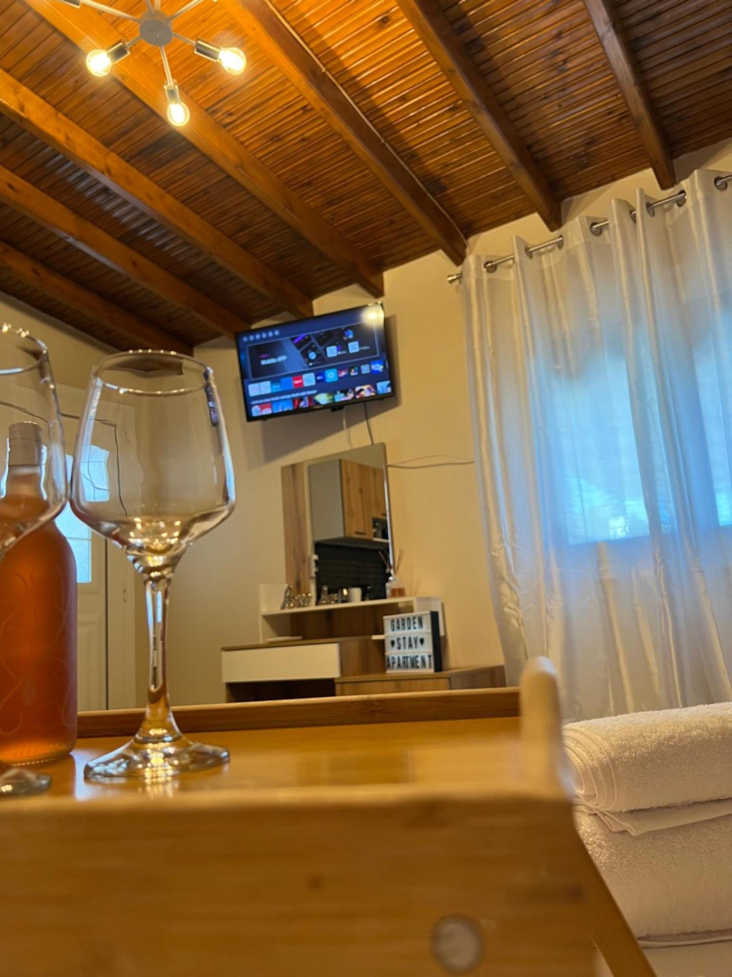 Garden Stay Agios Pavlos  エクステリア 写真