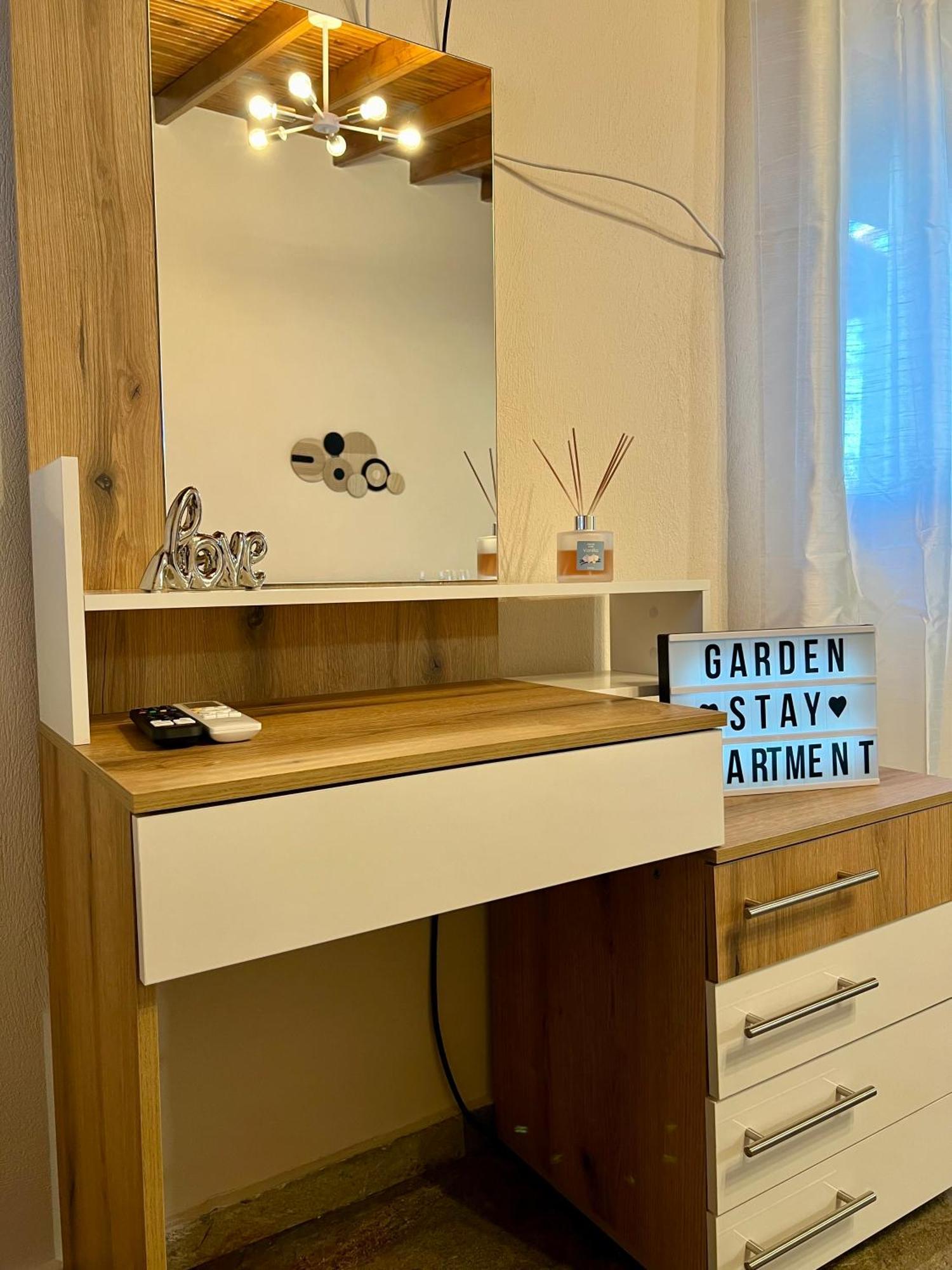 Garden Stay Agios Pavlos  エクステリア 写真